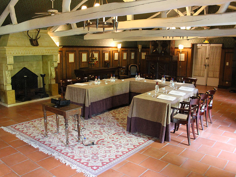 Salle de séminaire LE VIEUX LOGIS hôtel 4 étoiles restaurant gastronomique - Relais & Châteaux Périgord Dordogne