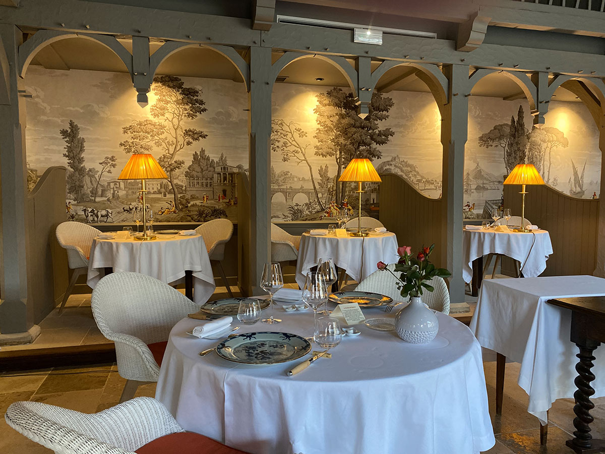 Restaurant Gastronomique LE VIEUX LOGIS 1 étoile Michelin à Trémolat