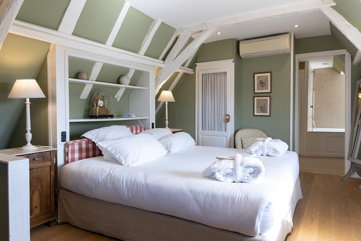 Chambre supérieure Vieux-Logis hôtel 4 étoiles